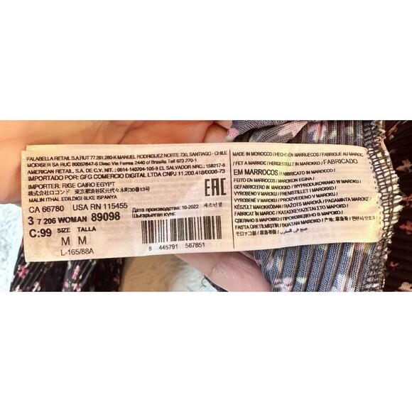 MNG Mango Pleated Floral Blouse Relaxed V-Neck Black Cottage Women Medium - Picture 8 of 11